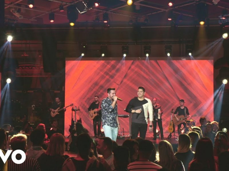Henrique & Diego – No Sofá da Sala