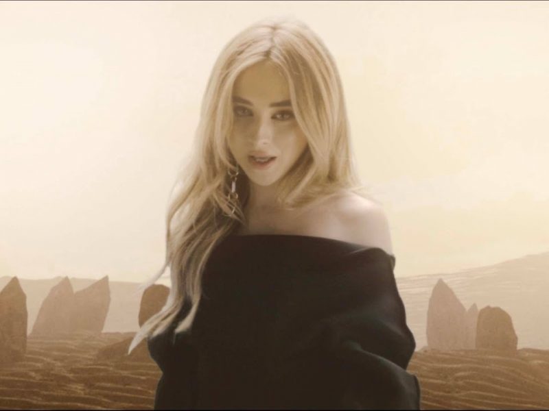 Alan Walker, Sabrina Carpenter & Farruko – On My Way
