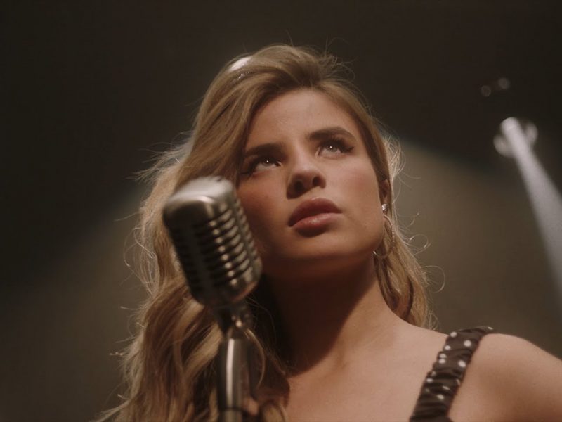 Giulia Be – (não) era amor