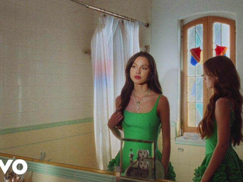Olivia Rodrigo – deja vu